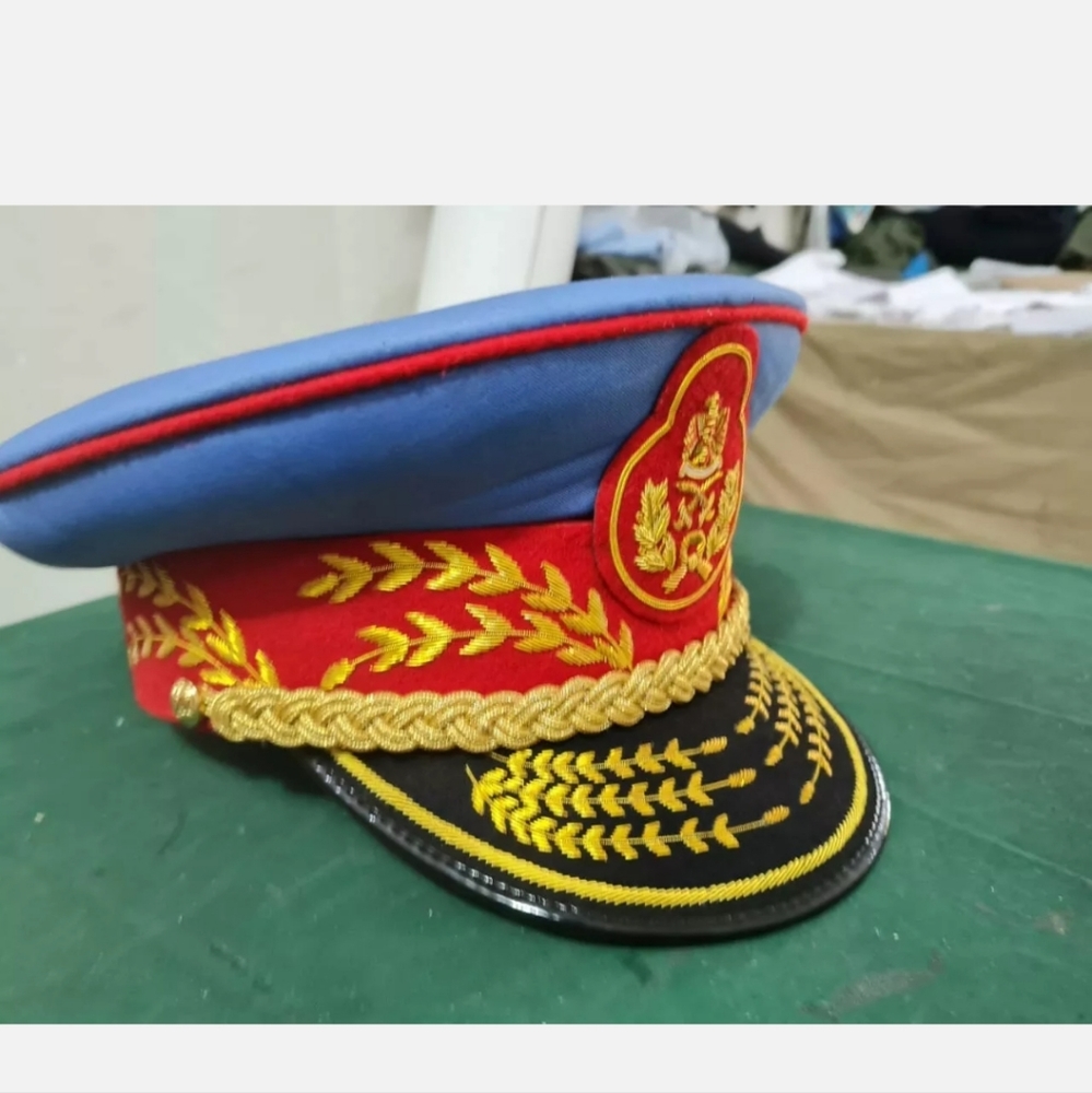 Military Gendrals Hat - Picture 3 of 4